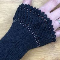 Armstulpe *Gloriane* mit Perlen